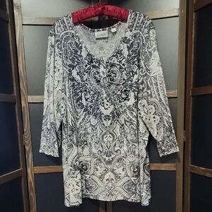 Avenue Black and White Ornate Tunic